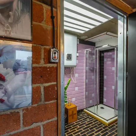 アパート Fabryka Kobra *