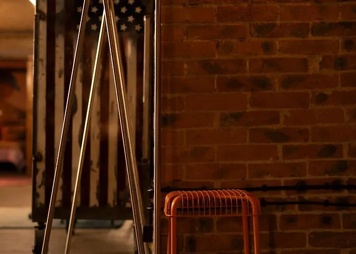 Fabryka Kobra Διαμέρισμα *