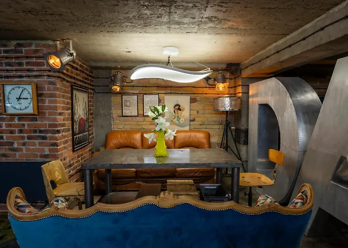 Apartman Fabryka Kobra *